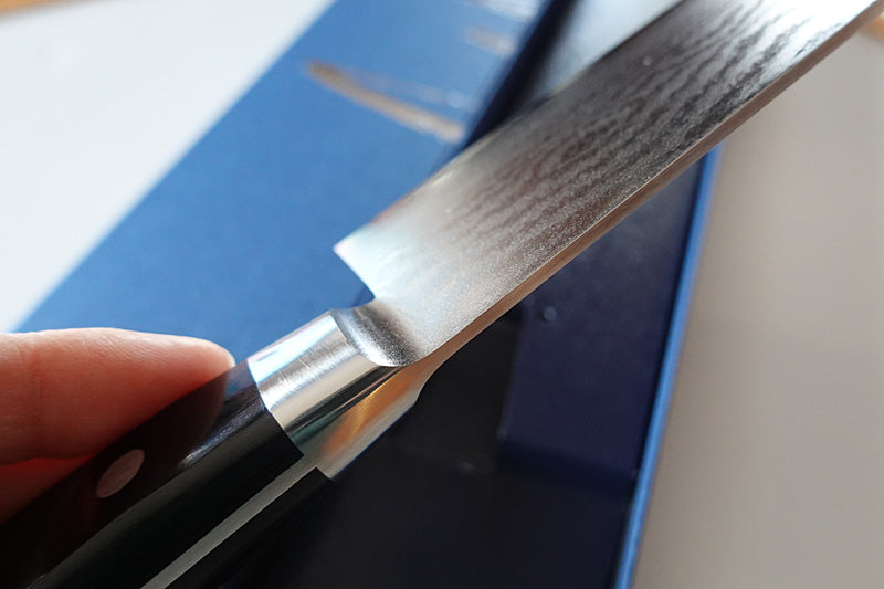 Pisau Dapur Jepang Yasuda hamono Minamotono Kotetsu VG10 Damascus 33-layer Santoku 180MM