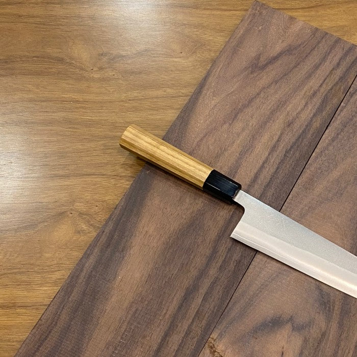 Japanese Artisan Knife Hatsukokoro SKD Nashiji Gyuto 210mm