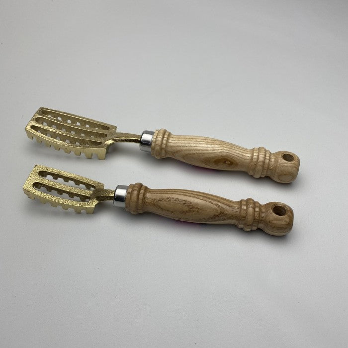 Hoshisan Brass Fish Scaler - Made in Japan