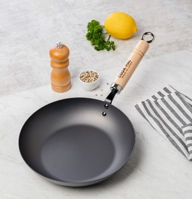 YOSHIKAWA Carbon Steel Frying Pan 22cm