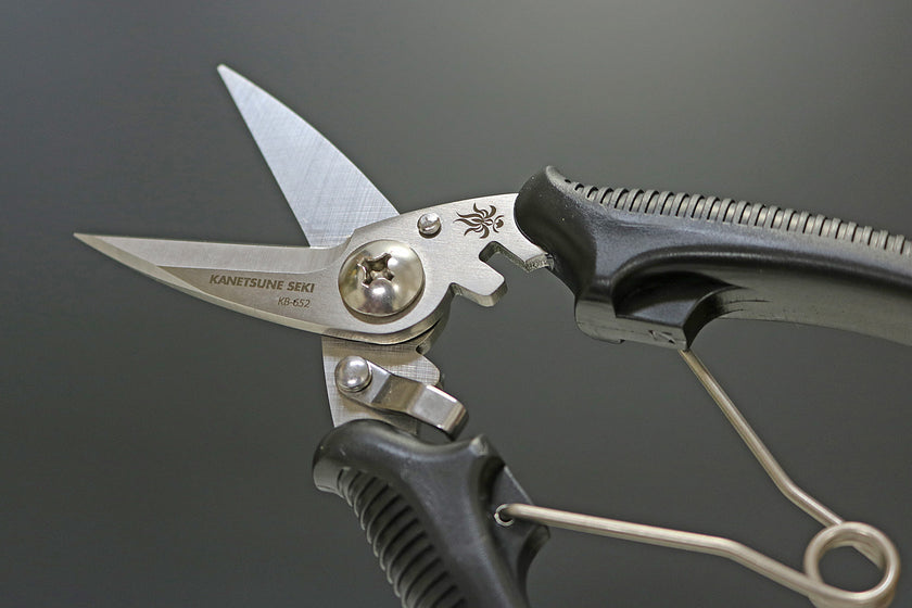 Camp Scissors Gunting Outdoor