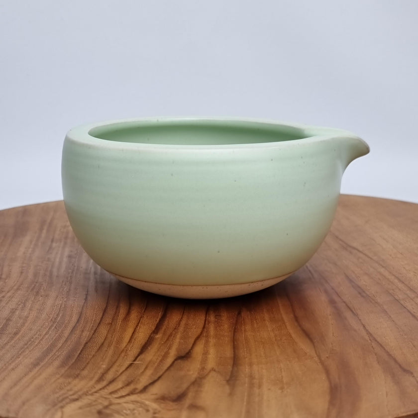 ZenCha - ChaWan Matcha Bowl With Spout - Mangkuk Matcha Dengan Bibir